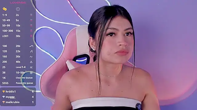 Chat XXX en directo de miacapone