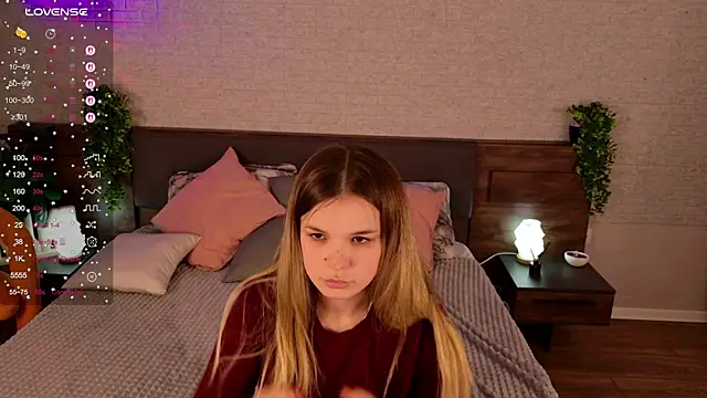 Chat XXX en directo de KimEvanss