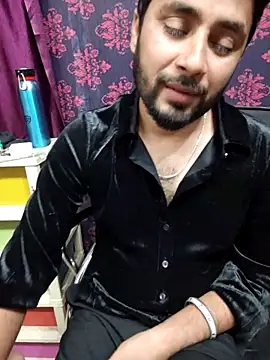 Cute_Lucky 在線直播表演