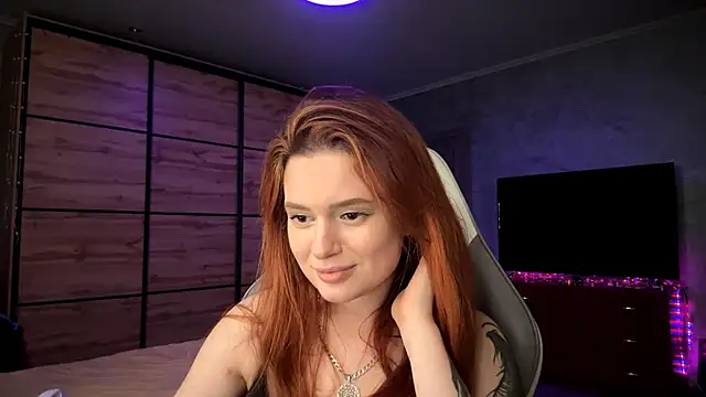 Živý XXX chat FoxyEmma