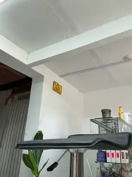 Paul22cm- 现场XXX聊天