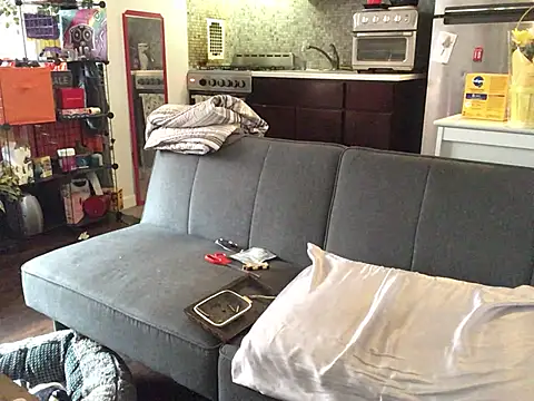 Chatroom XXX en direct de littyleesh1