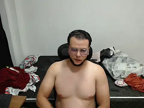 Masterboy00 webcam show