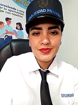 MAYE__13のライブXXXチャット