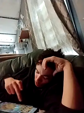 spooky425hd Show in webcam