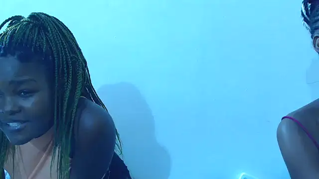 SexyPetite_22 Webcam Show