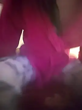 Chatroom XXX en direct de Laura_Ati