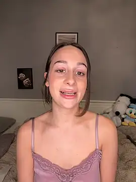 ChiaraSommer 웹캠 쇼