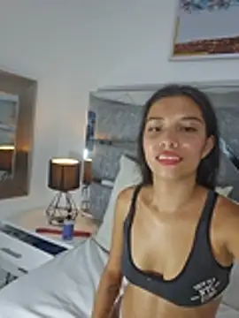 Alana-Skinny Chat XXX in diretta