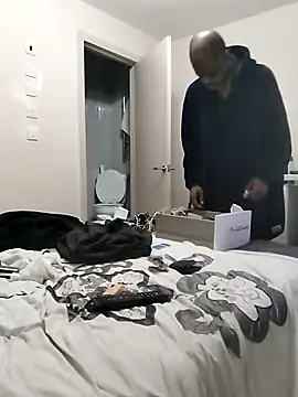 alfiebrown007 网络视讯表演