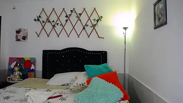 naughty_girl_4u Chat XXX in diretta