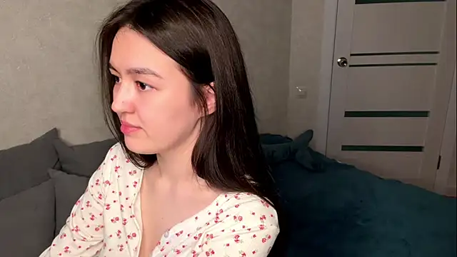 lilysolar live XXX chat