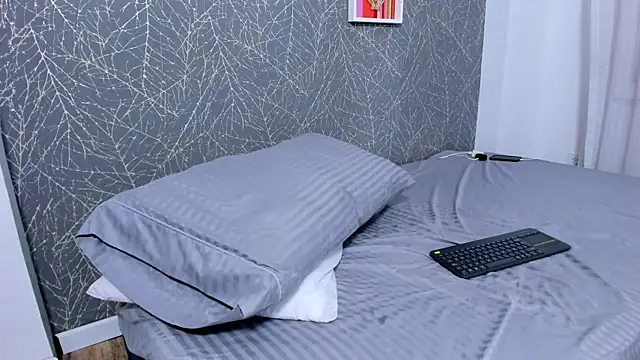 EmiilyGreey live XXX chat