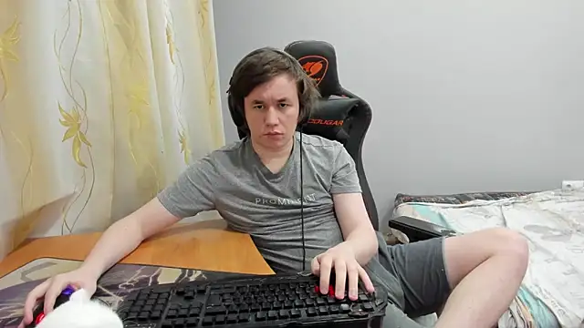 Show modela iliaskrislove na web-kameri