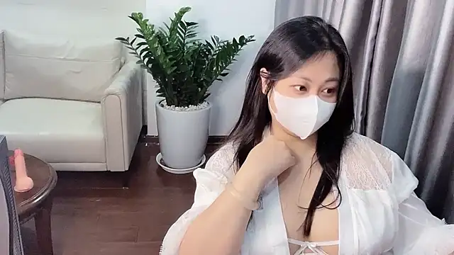 Bamboo_SwetieのライブXXXチャット