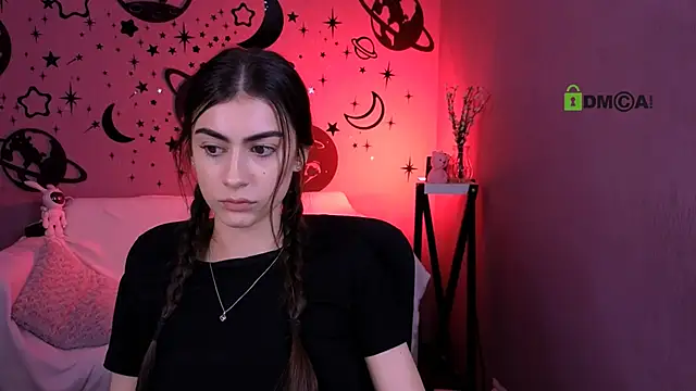 flora_ri's Live XXX Chat