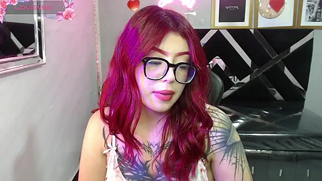 Red_Bunny_v's Live XXX Chat