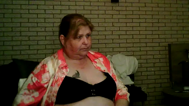 Sylviastar46 Webcam Show