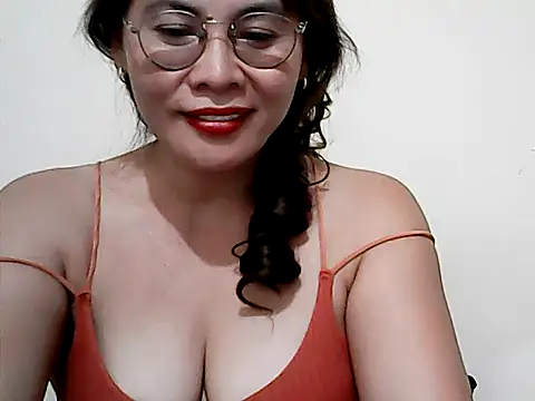 Chat XXX Live tinypusie