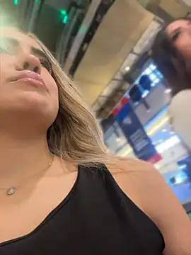 bellabarbiex Adlı Modelin Canlı XXX Sohbeti