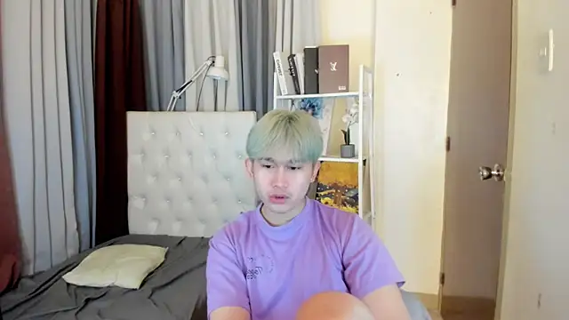 davincihugecock élő XXX-chatje