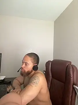 Fathero1time Live XXX Chat