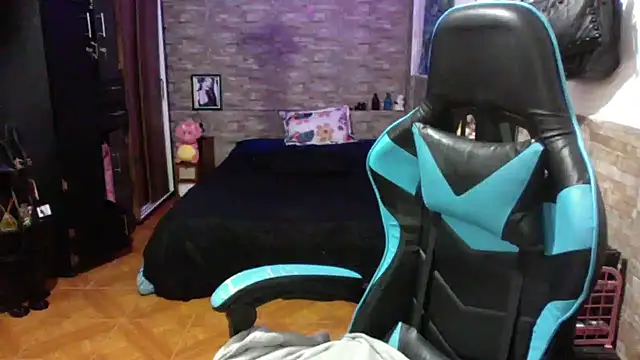 AngelaQueen_ 现场XXX聊天