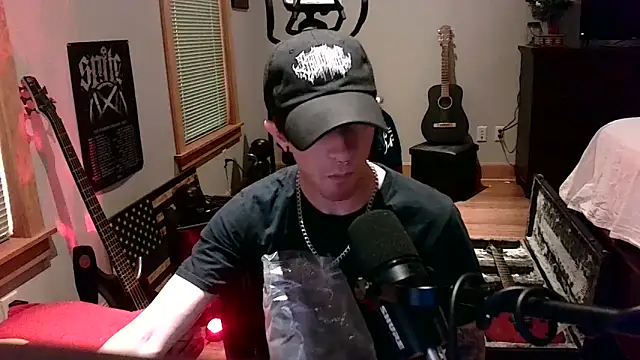 Webkamerová show LEVIATHANX666