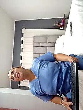 -Serena_ Live XXX-Chat