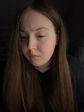 charmingggirl live XXX chat