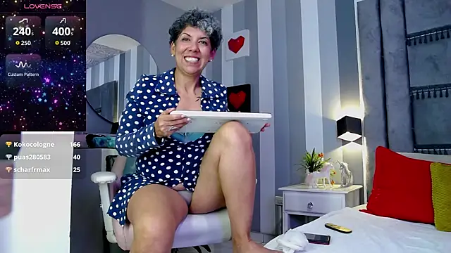 Julianewell 웹캠 쇼