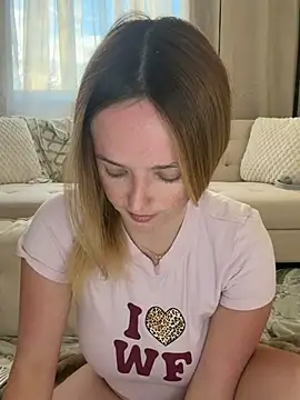 Webkamerová show Sophiesinxx