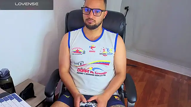 Ernesto-Rodriguez82 webcam show