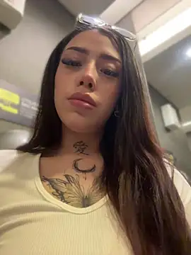 AshleyWinslow Show in webcam