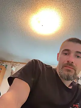 Pokazy przed kamerką – tommattsonn