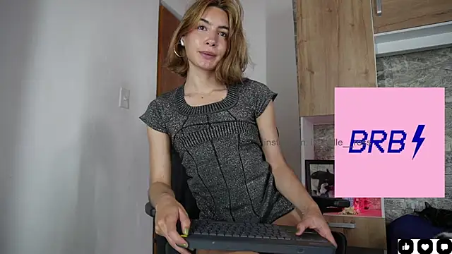 Sami_rossのライブXXXチャット