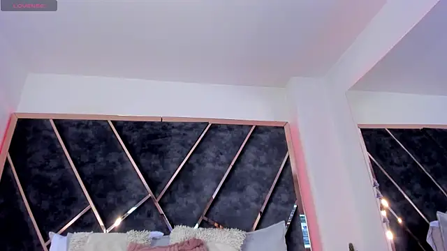 SusanaHenaoのライブXXXチャット