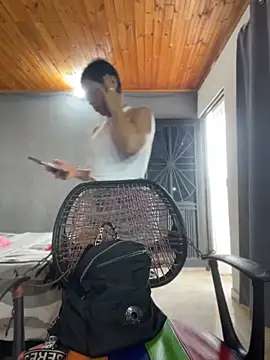 Katy_RoseXのライブXXXチャット