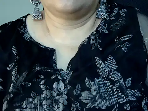 Soniya_ShaのライブXXXチャット