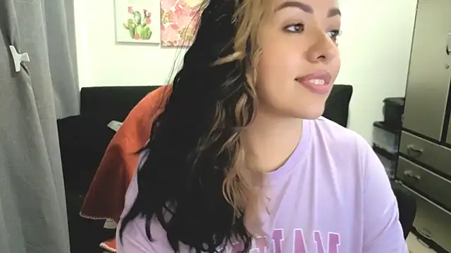 joan-star's Live XXX Chat