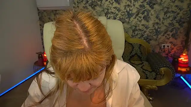 BellaLaPetit's Live XXX Chat