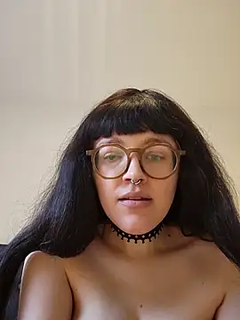 Mommynatrix's Webcam Show