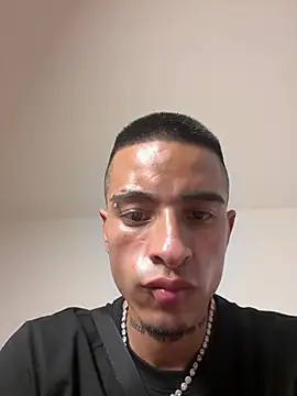 Spicy_Clay Show in webcam