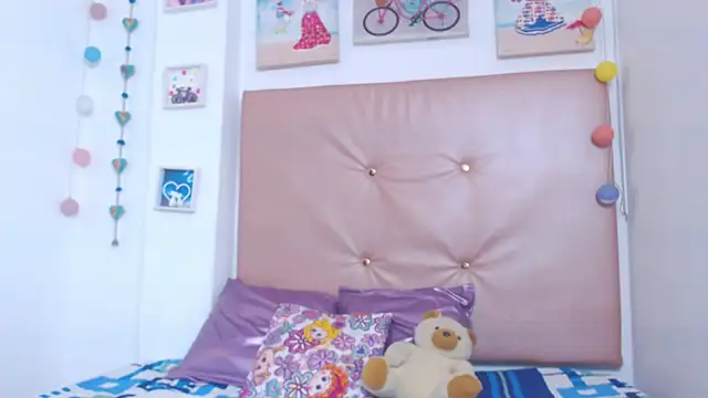 Aleja_Scoott_ Webcam show