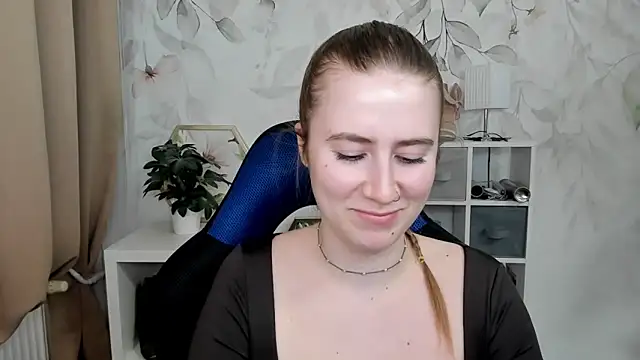 دردشة candy_Megan الجنسية المباشرة