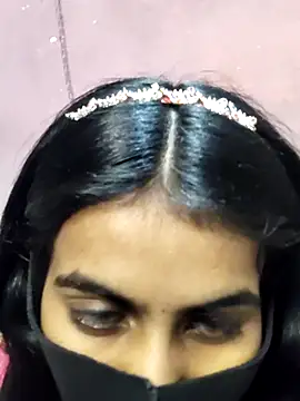 XXX chat uživo modela Thaper_Meera2