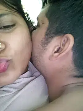 couple_71 ওয়েবক্যাম শো