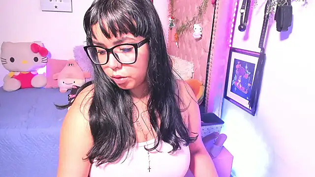 دردشة LillyCandy الجنسية المباشرة