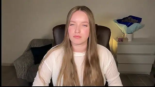 EvaMaddison live XXX chat