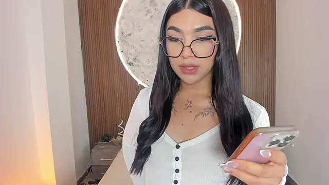 RoseCassie: απευθείας συνομιλία ΧΧΧ